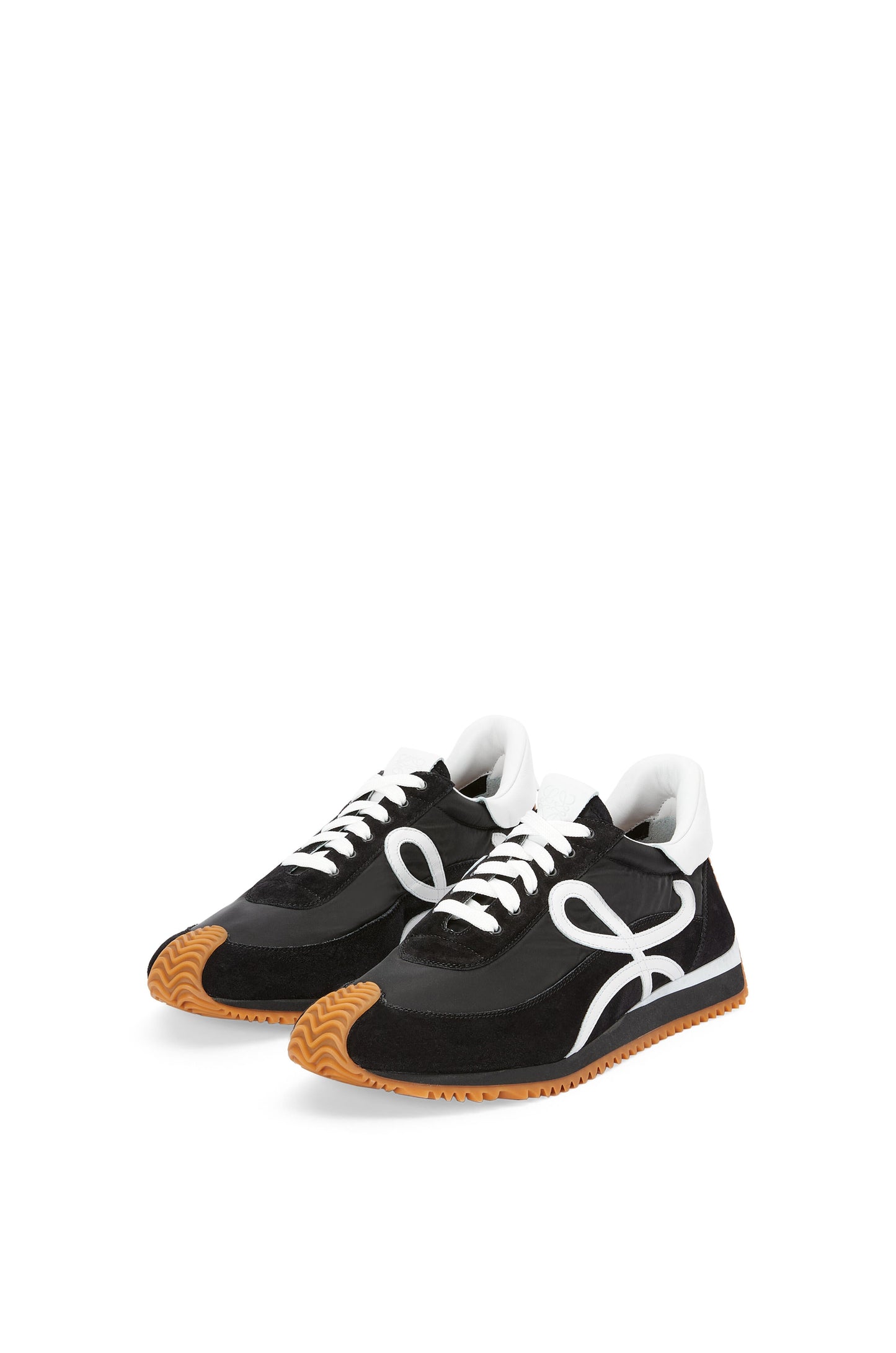 Flow Runner Sneakers in Suede and Nylon - Black/White