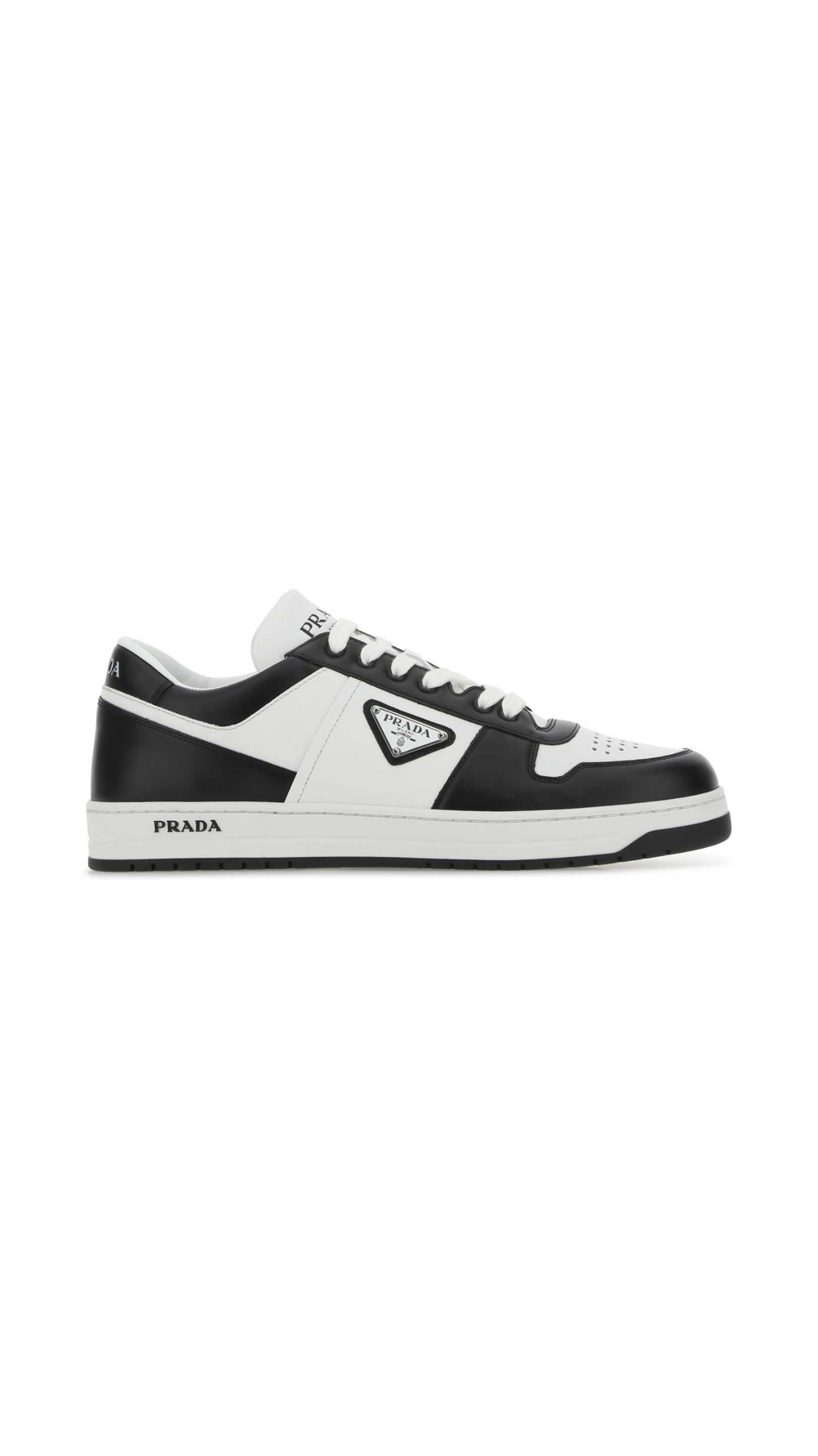 Downtown Leather Sneakers - White / Black