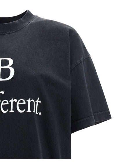 Be Different T-Shirt - Black
