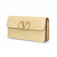 Vlogo Signature Raffia Wallet on Chain - Natural