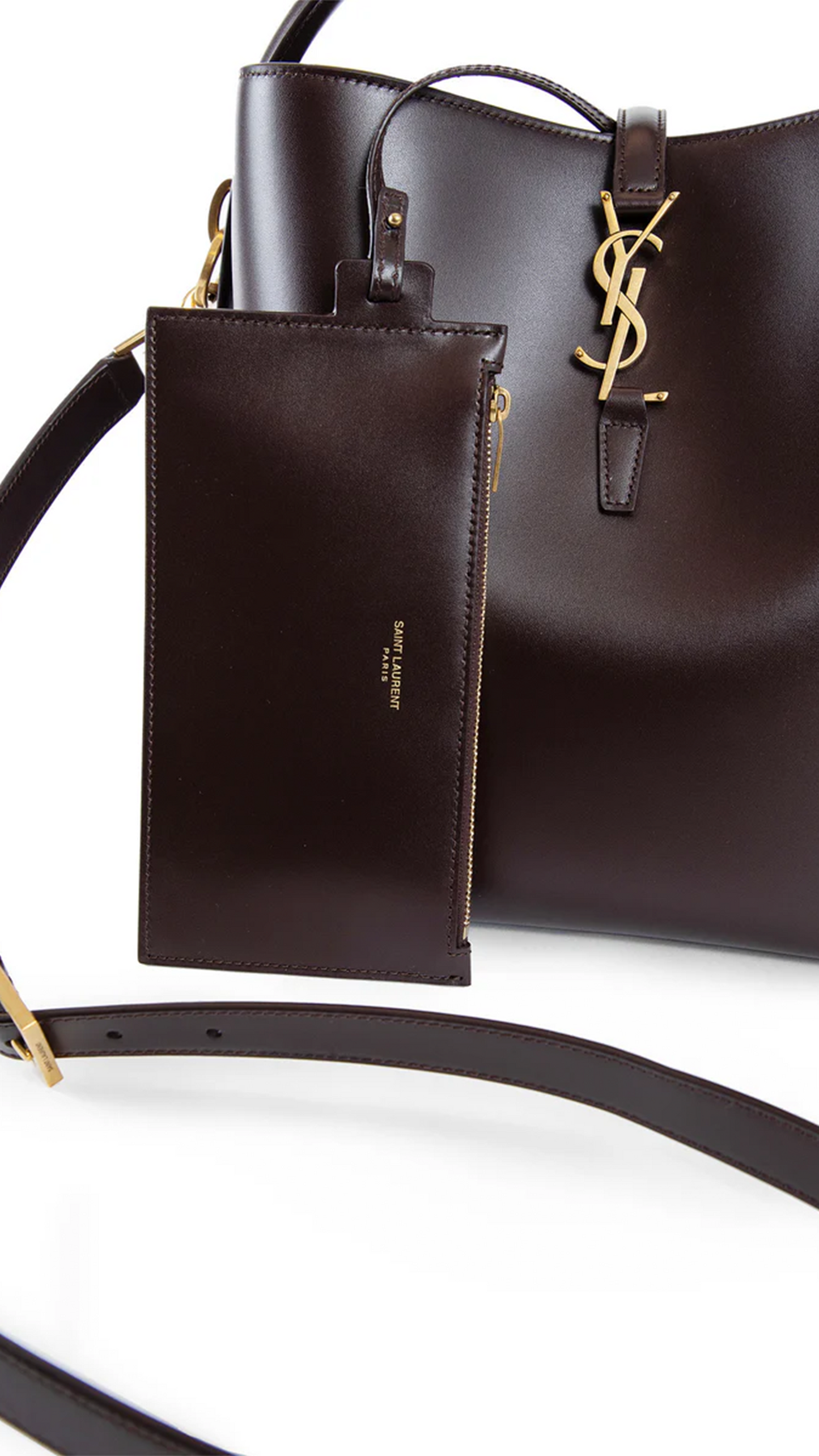 Le 37 in Shiny Leather - Dark Brown