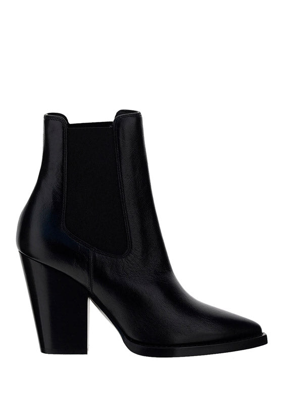 Theo Chelsea Boots in Smooth Leather - Black