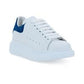 Oversized Sneakers - White / Blue.