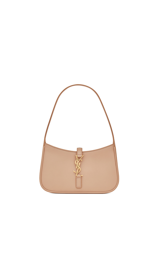 Le 5 à 7 Mini Hobo in Smooth Leather - Rosy Sand