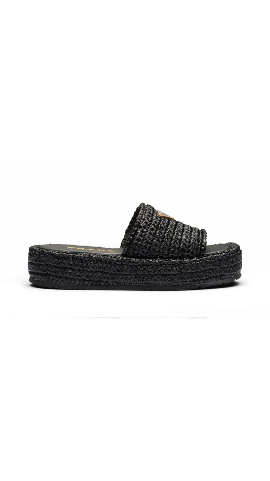 Raffia Flatform Sandal - Black