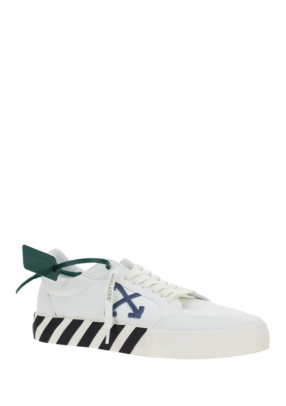 Low Vulcanized Canvas Sneakers - White