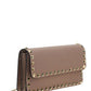 Rockstud Grainy Calfskin Chain Pouch - Poudre