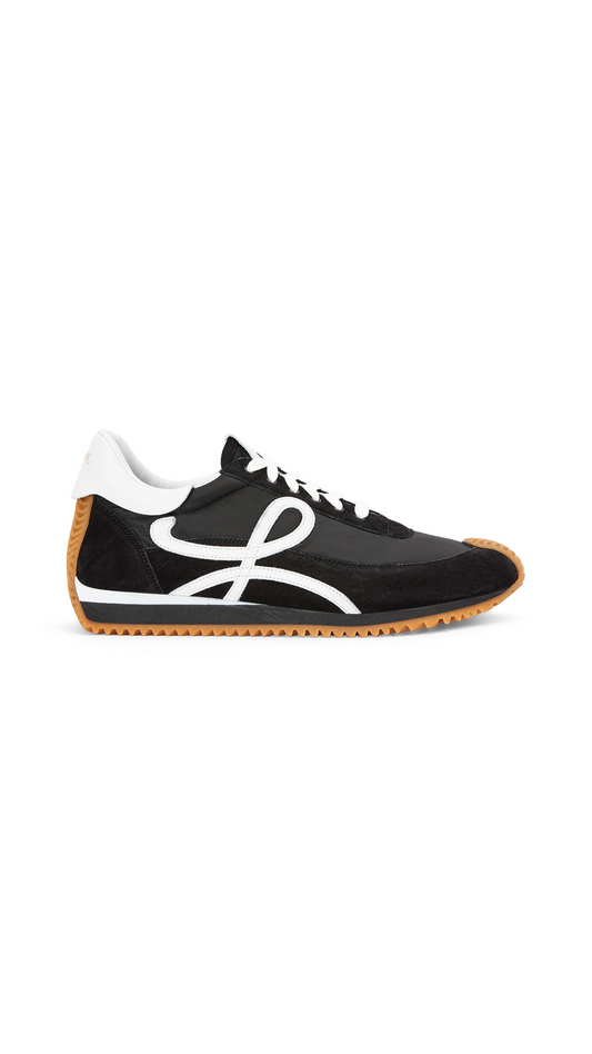 Flow Runner in Nylon & Suede - Black / White
