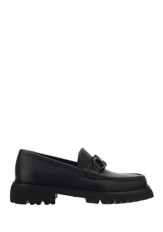 Moccasin With Gancini Ornament - Black