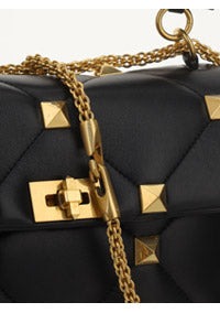 Large Roman Stud the Shoulder Bag in Nappa With Chain - Black