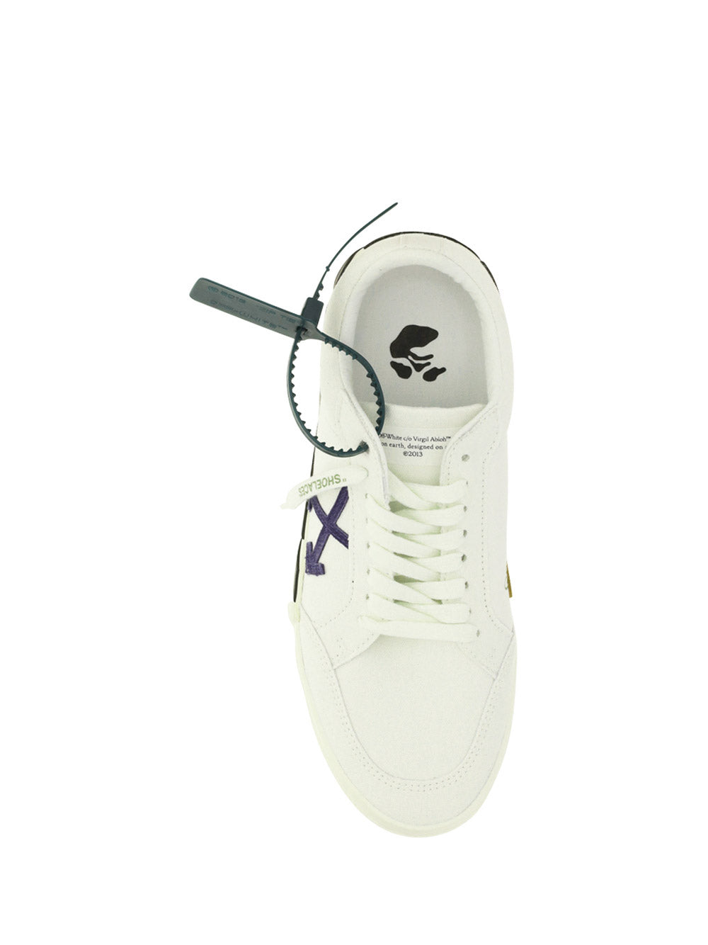 Low Vulcanized Canvas Sneakers - White