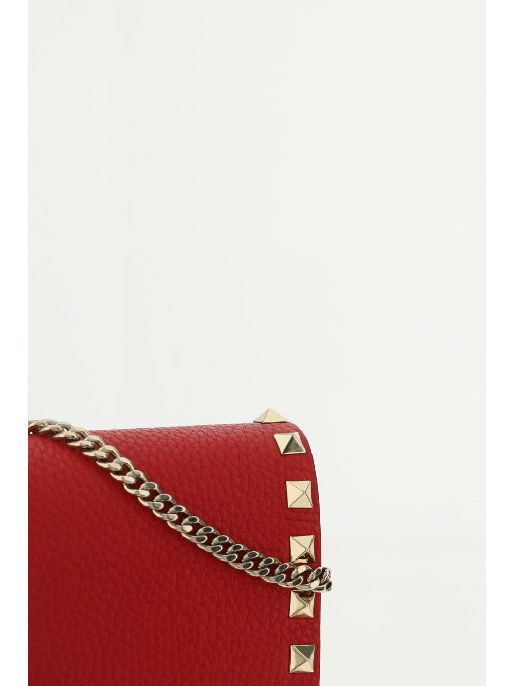Rockstud Grainy Calfskin Chain Pouch - Red