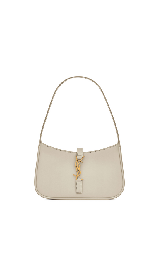 Le 5 à 7 Mini Hobo Bag in Smooth Leather - Blanc Vintage