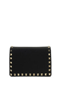 Rockstud Grainy Calfskin Chain Pouch - Black.