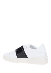 Rockstud Untitled Sneakers in Calfskin Leather with Tonal Stude - White/Black