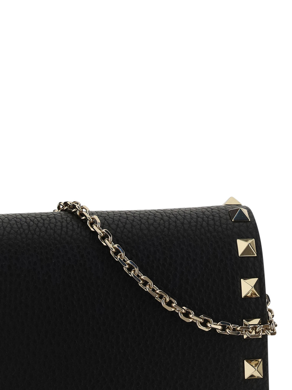 Rockstud Grainy Calfskin Chain Pouch - Black.