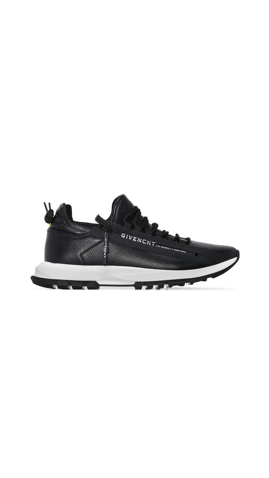 Spectre Low Runners Sneakers In Perforated Leather With Zip - Black
