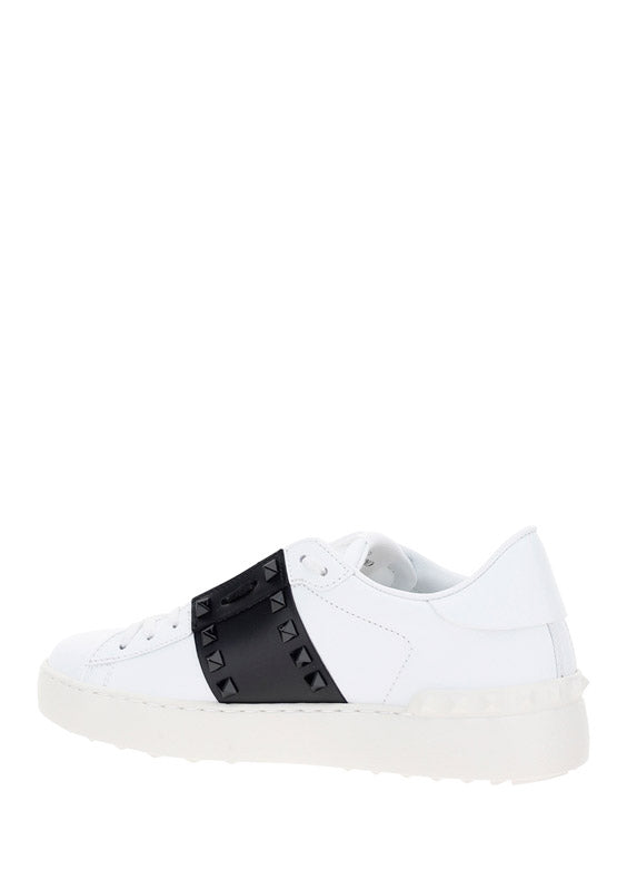 Rockstud Untitled Sneakers in Calfskin Leather with Tonal Stude - White/Black