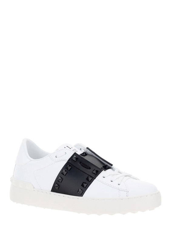 Rockstud Untitled Sneakers in Calfskin Leather with Tonal Stude - White/Black