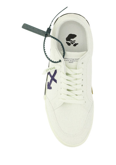 Low Vulcanized Canvas Sneakers - White