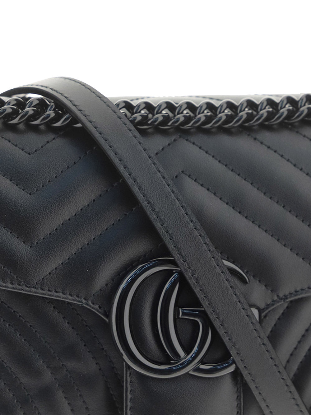 GG Marmont Small Shoulder Bag - Black