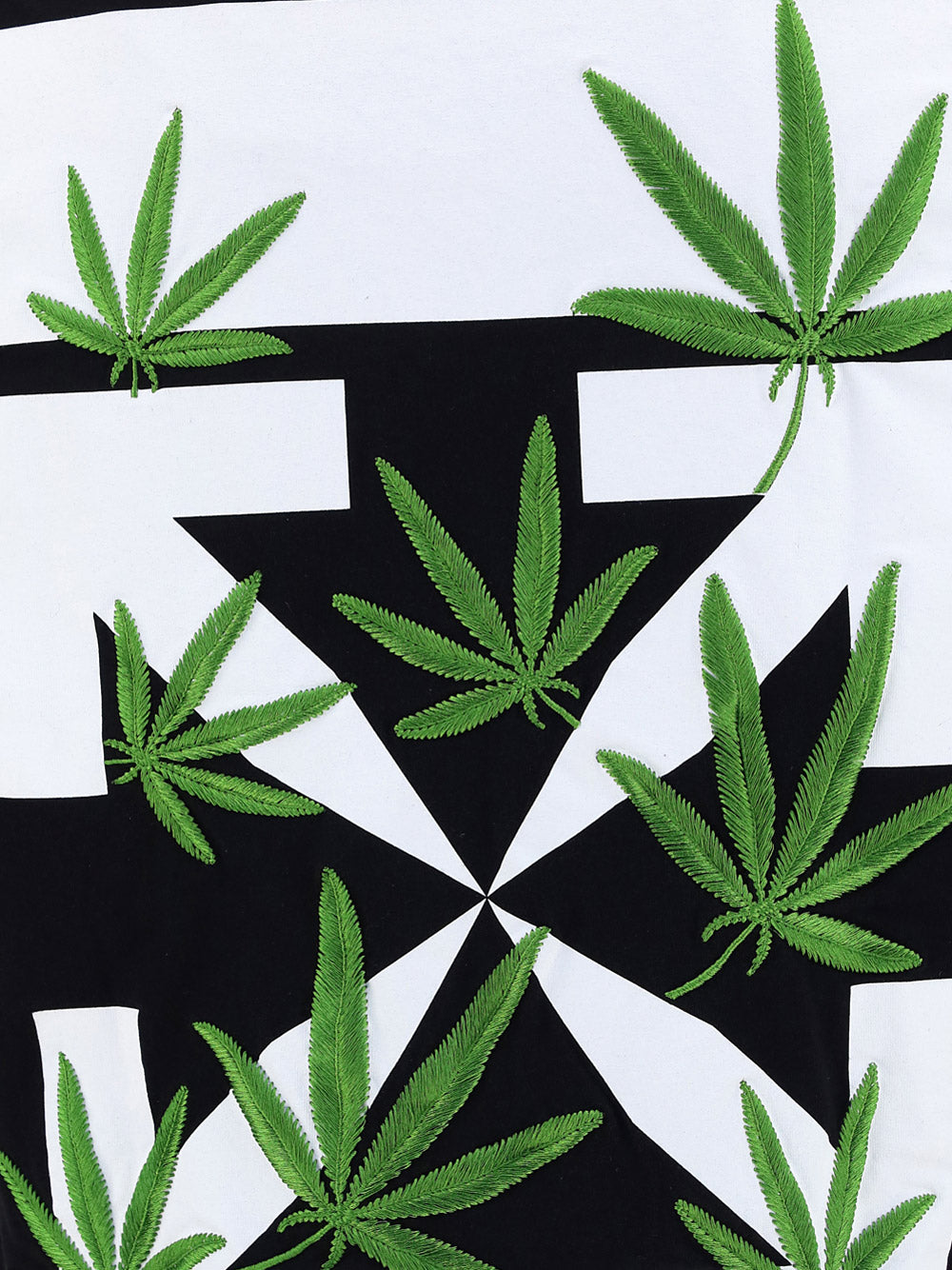 Weed Arrows T-Shirt - Black.