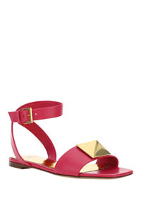 One Stud Flat Sandal in Calfskin With Maxi Stud Embellishment - Blossom