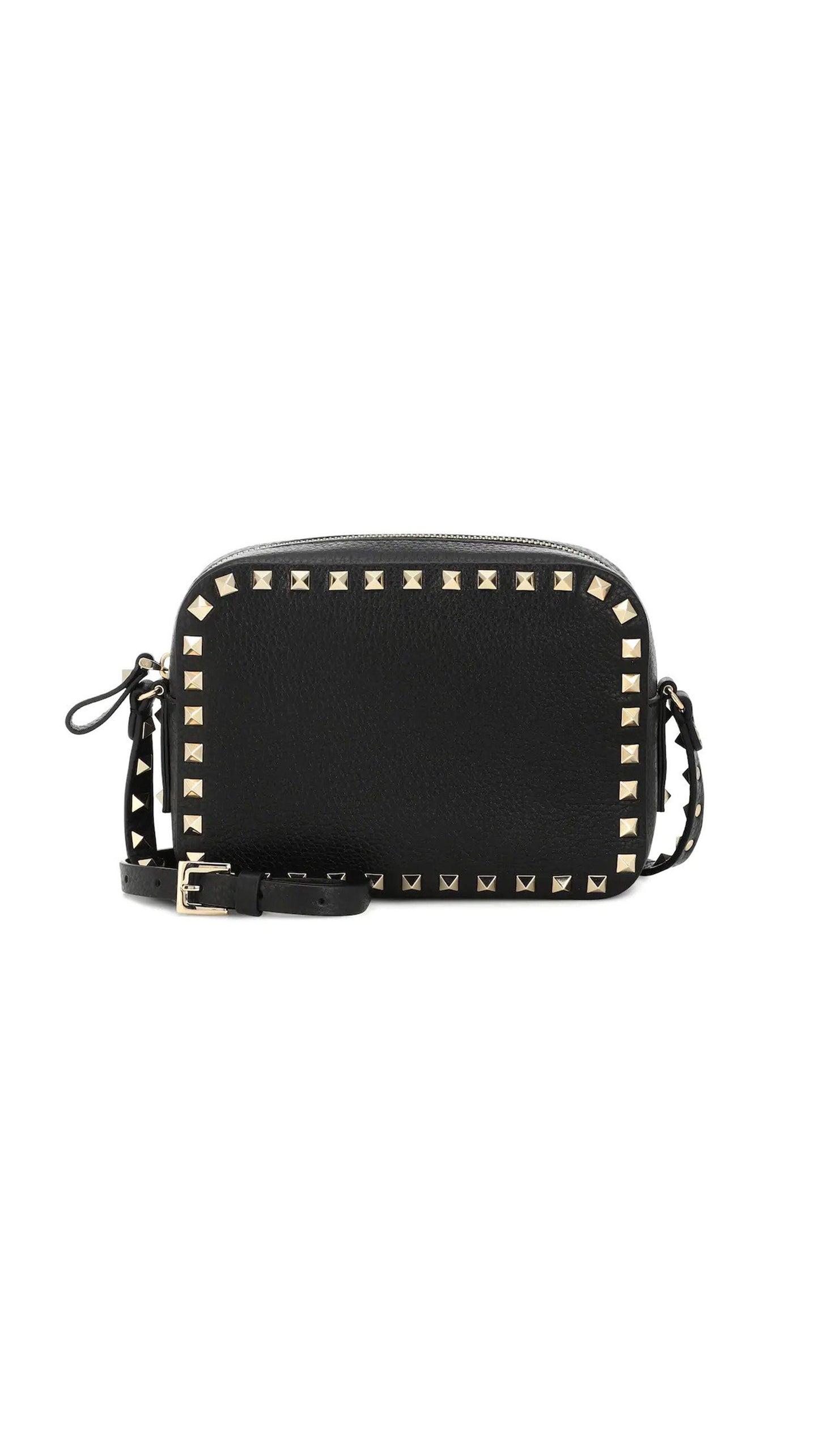 Rockstud Crossbody Bag in Grainy Calfskin Leather - Black
