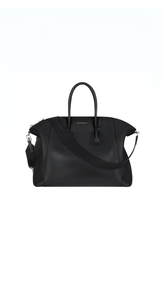 Small Antigona Sport Bag In Leather - Black