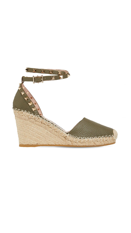 Rockstud 80 Grainy Leather Ankle Strap Wedge - Green