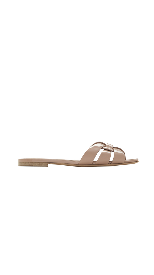 Tribute Flat Mules In Patent Leather - Nude