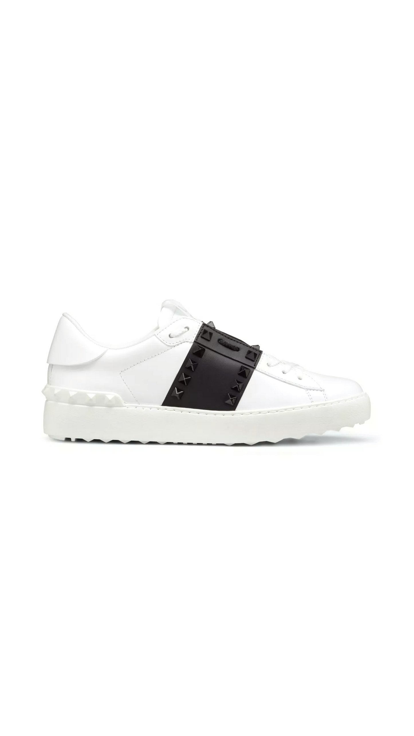 Rockstud Untitled Sneakers in Calfskin Leather with Tonal Stude - White/Black