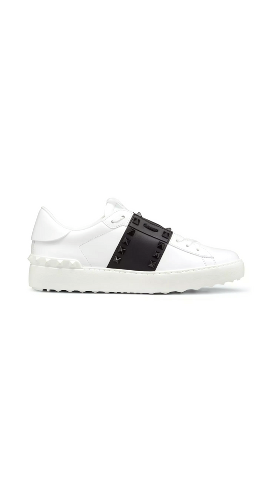 Rockstud Untitled Sneakers in Calfskin Leather with Tonal Stude - White/Black
