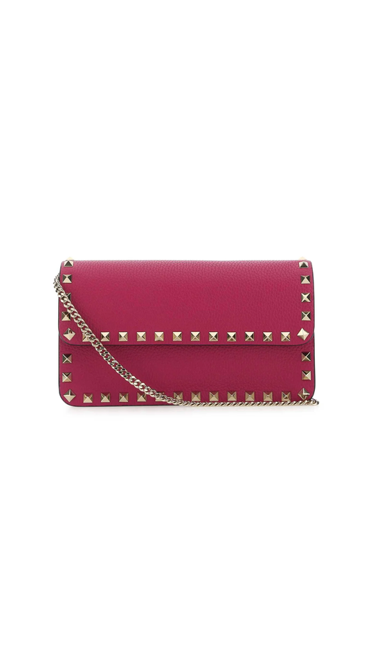 Rockstud Grainy Calfskin Chain Pouch - Blossom